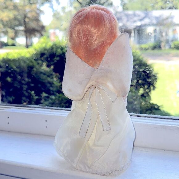 Vtg Christmas Angel tree topper dressed all in white with strawberry blond hair - Picture 2 of 7